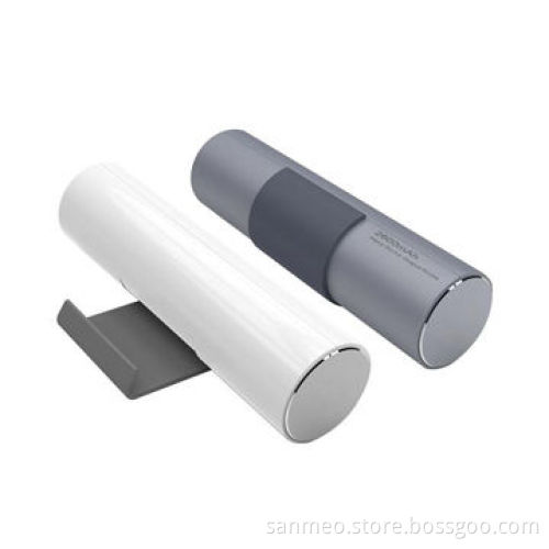 New 18650 Power Bank with 2,600mAh, Delicate and Handy, Combined with Holder Design